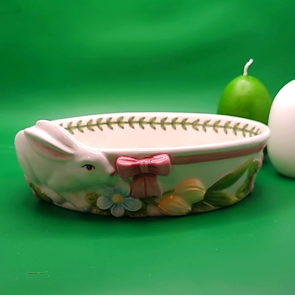 Portmeirion Botanic Garden Terrace 8" Easter/Spring serving bowl, Sweet Pea - Picture 1 of 9